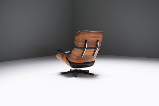 Image 1 of Eames Lounge Chair von Ray & Charles Eames von Mobilier International für Herman Miller