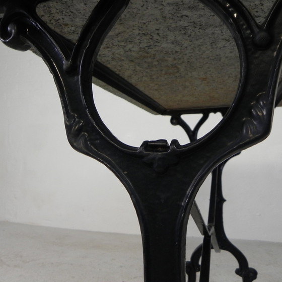 Image 1 of Gartentisch, Bistrotisch mit Granitplatte, 1930er Jahre