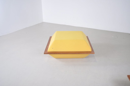 zwei osmanische Hocker