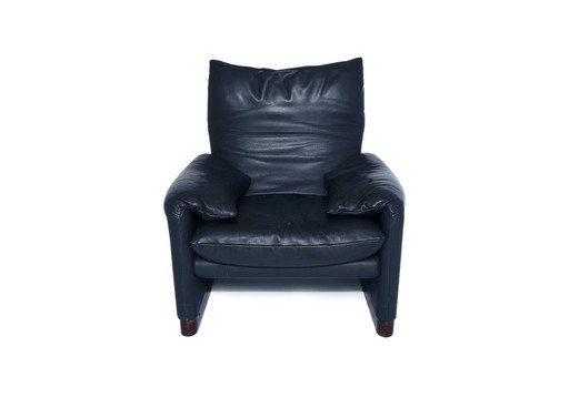 Cassina Maralunga Sessel renoviert