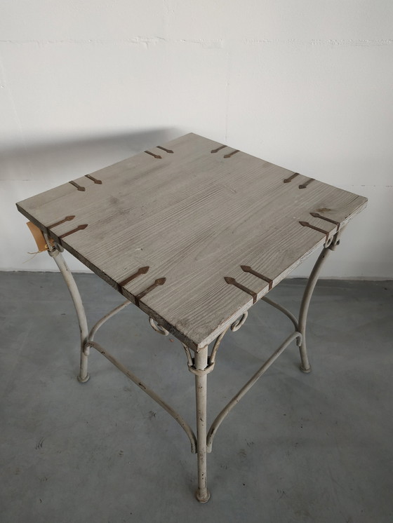 Image 1 of (Brocante) Holz Metall Pflanztisch Beistelltisch