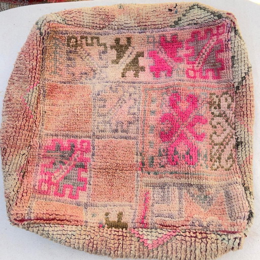 Marokkanischer Vintage Berber Pouf Rosa
