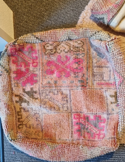Marokkanischer Vintage Berber Pouf Rosa