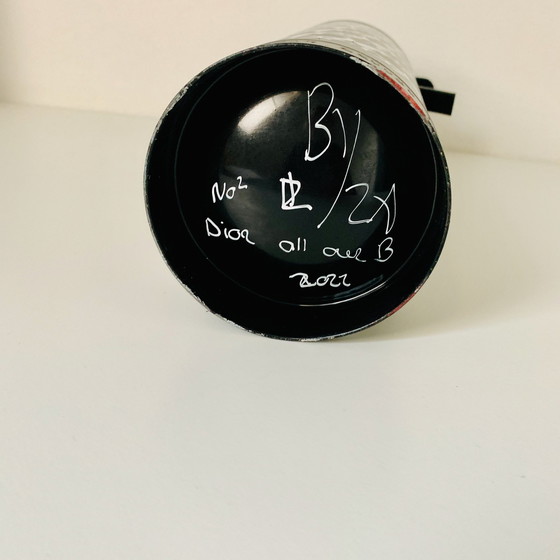 Image 1 of Zizaart Feuerlöscher Dior