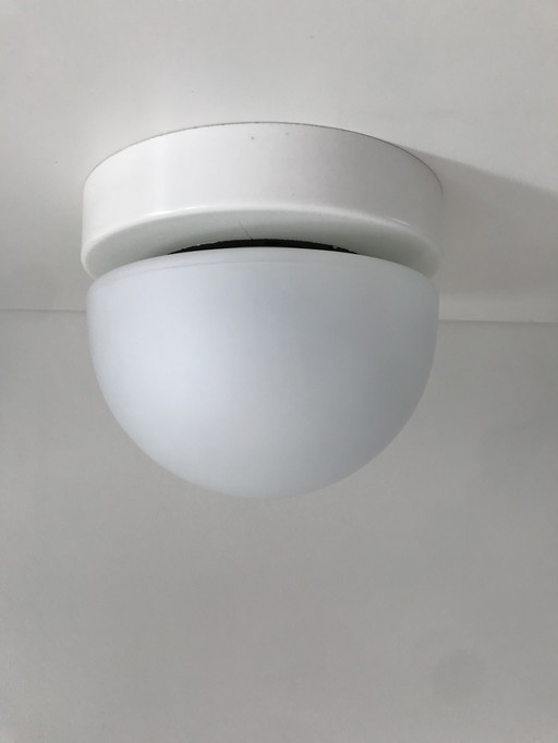 Vintage Glas-Deckenleuchte / Deckenleuchte, Milchglas