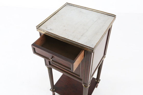 Image 1 of Vintage Französisch Empire Nachttisch in Holz mit Marmorplatte, 1950S