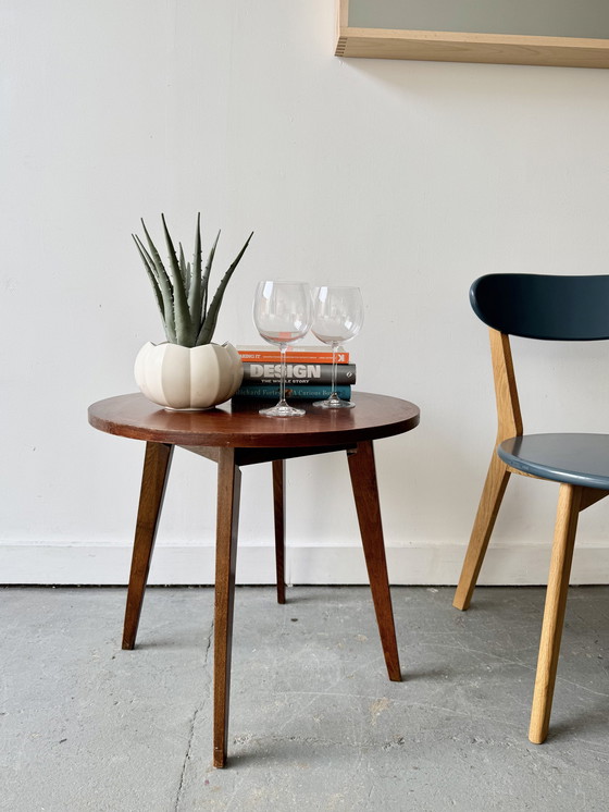 Image 1 of Runder Vintage Couchtisch aus Holz
