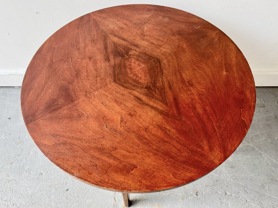 Image 1 of Runder Vintage Couchtisch aus Holz