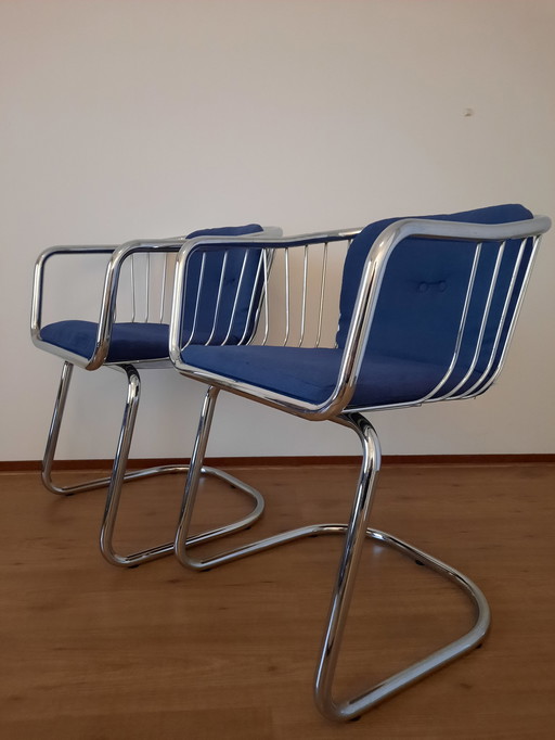 2x Vintage-Chrom-Stühle