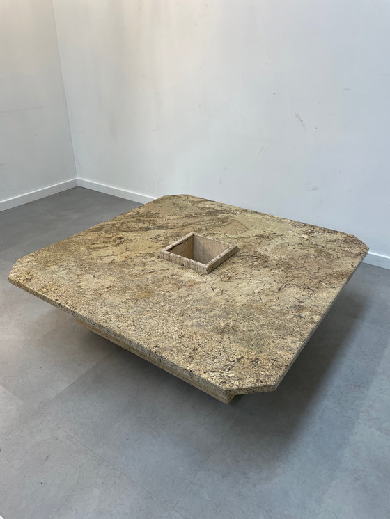 Image 1 of Marmor Couchtisch mit Mittelstück