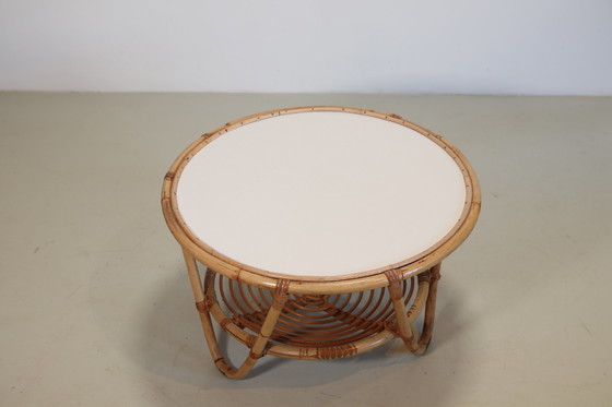 Image 1 of Runder Rohe Noordwolde Rattan-Couchtisch