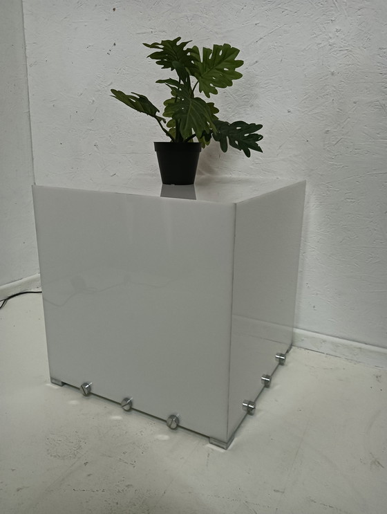 Image 1 of Beistelltisch UND Lampe, Jacob'S Art, Mailand