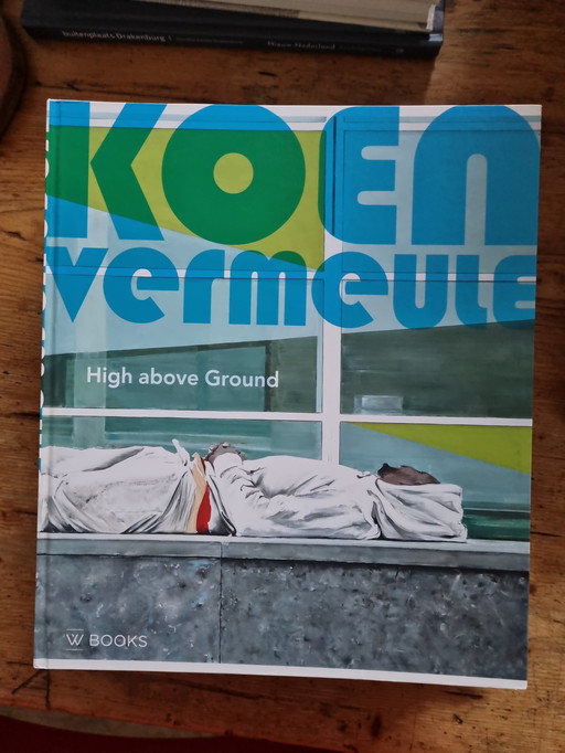 Koen Vermeulen-Hoch über der Erde