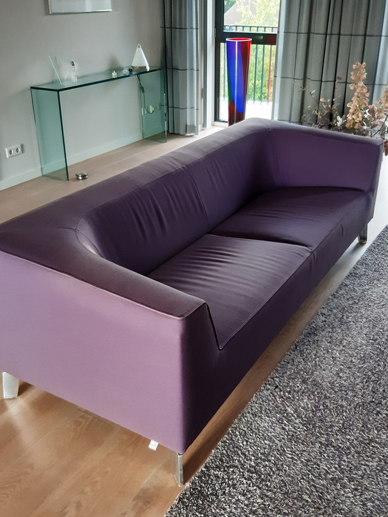 Image 1 of Pode Sofa