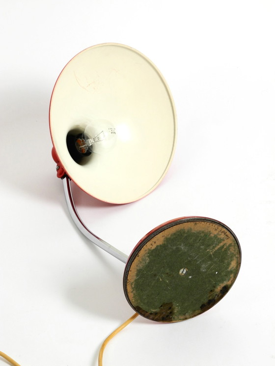 Image 1 of Original Classic Red Kaiser Idell Metall Tischlampe Modell 6786 aus den 1960er Jahren
