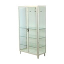 Alter Apothekerschrank aus Metall