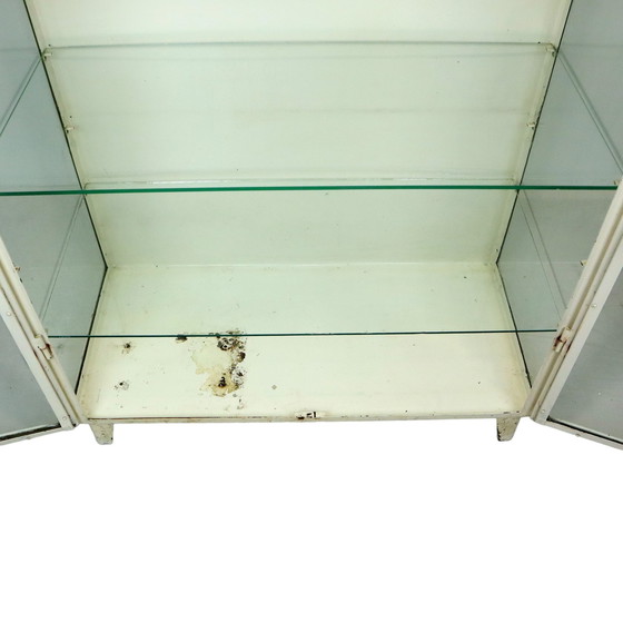 Image 1 of Alter Apothekerschrank aus Metall