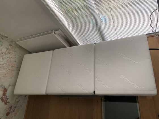 Image 1 of Boconcept Hocker mit Schlaffunktion