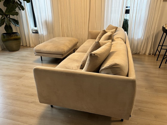 Image 1 of 2X Bolia Lomi 3 Sitter Sofa und Hocker mit Kissen