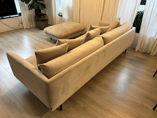 2X Bolia Lomi 3 Sitter Sofa und Hocker mit Kissen