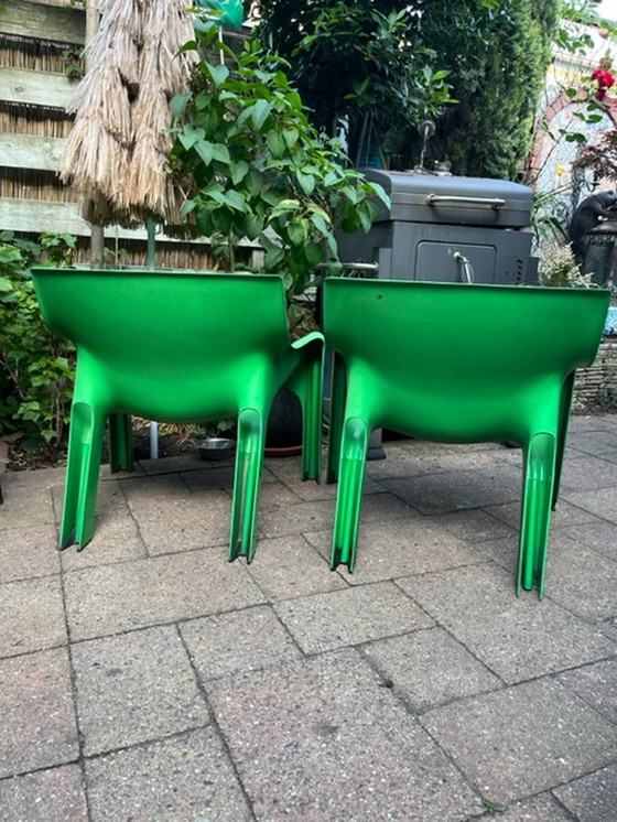 Image 1 of 2 x grüner Artemide Vicario Stuhl von Vico Magistretti