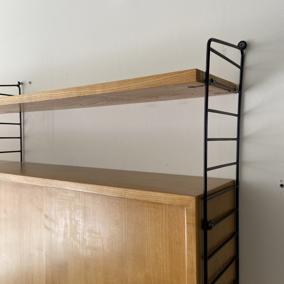 Image 1 of Vintage Nisse String Wall System mit Schiebetürschrank