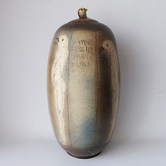 Image 1 of Klaas de Boer Steingutvase mit Deckel