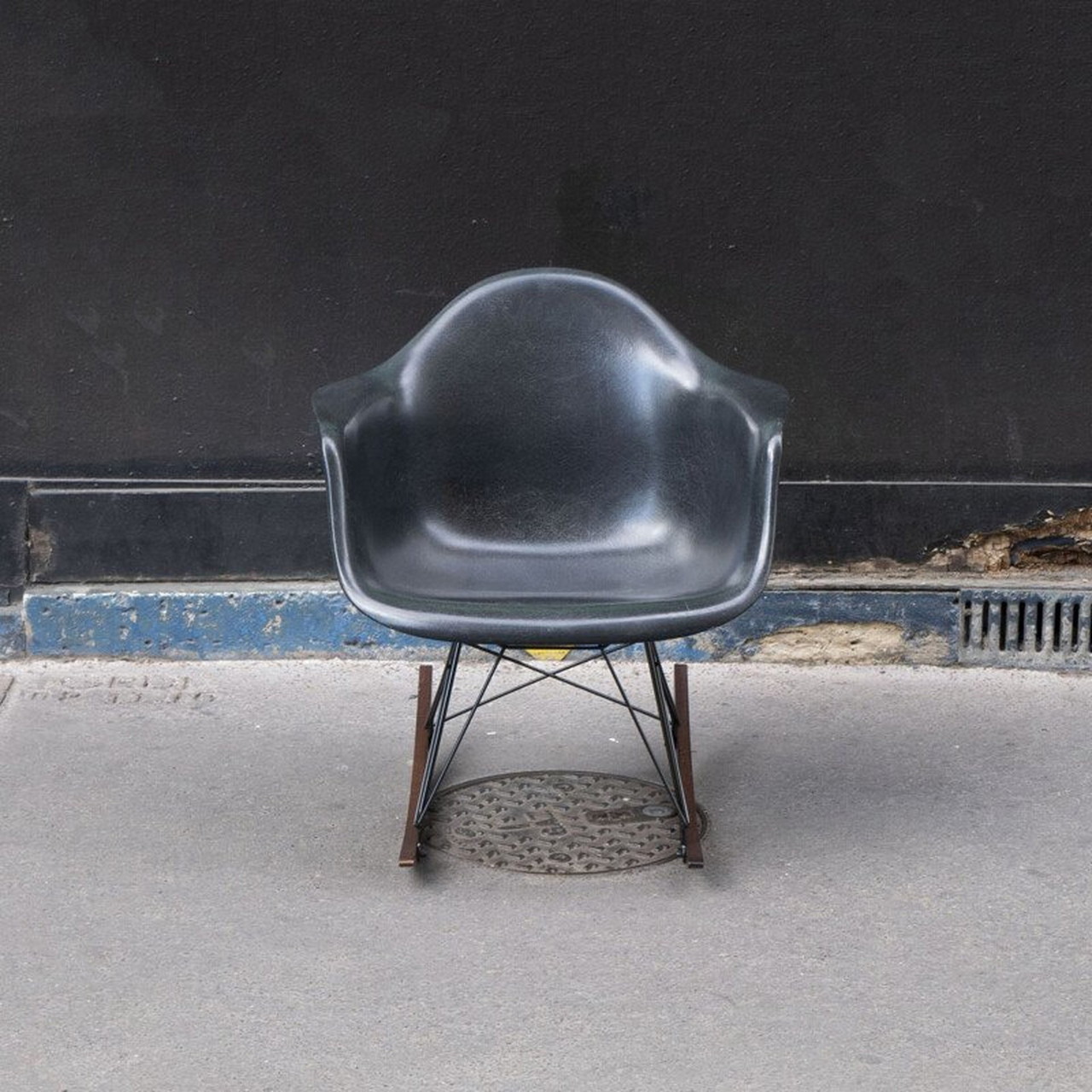 Herman miller elephant hotsell