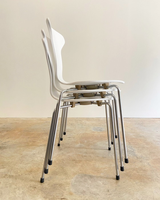 Image 1 of 3X Fritz Hansen Mosquito Stühle von Arne Jacobsen