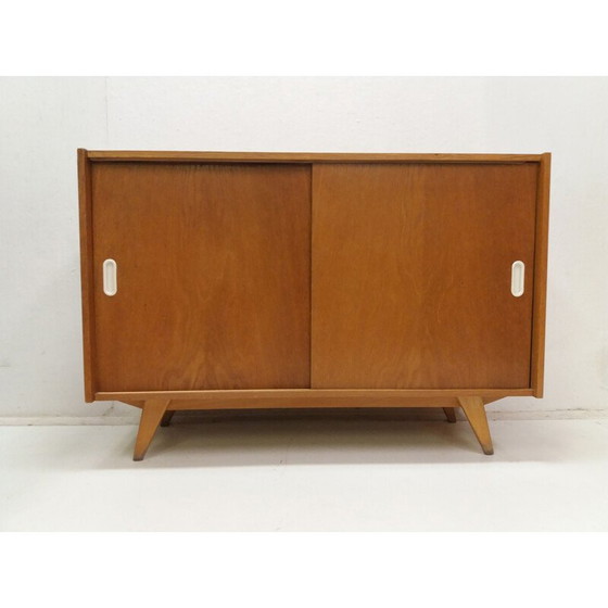 Image 1 of Kommode aus Eichenholz von Jiroutek, Tschechoslowakei 1960