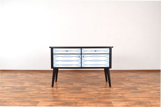 Mid-Century Op-Art. Handbemaltes deutsches Sideboard, 1960er Jahre.