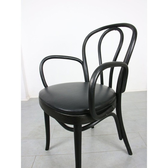 Image 1 of Vintage No.18 schwarzer Lederstuhl mit Armlehnen von Michael Thonet