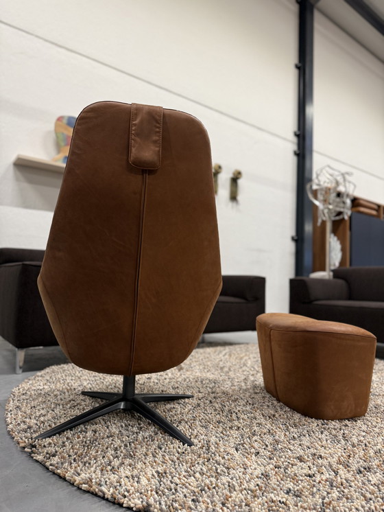 Image 1 of Pode Spot Two Drehsessel mit Fußhocker & Kissen Danza Leder