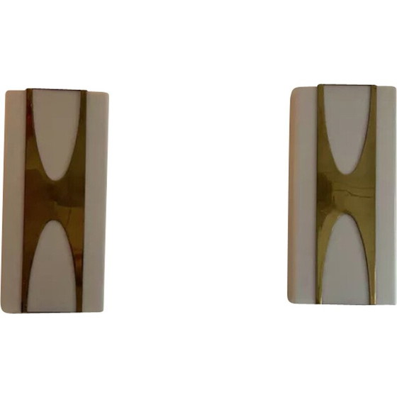 Image 1 of Paar alte Wandlampen aus Messing und Plexiglas von Loewy für Hilton, Frankreich 1965