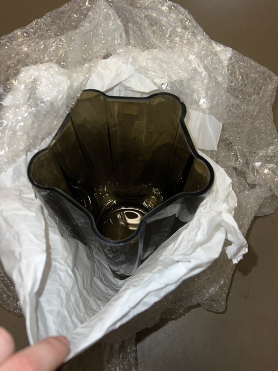 Image 1 of Louise Roe - Funki Vase abgerundet