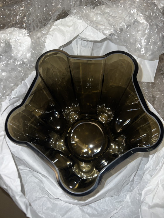 Image 1 of Louise Roe - Funki Vase abgerundet