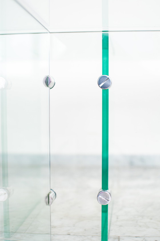 Image 1 of Design Couchtisch aus Glas