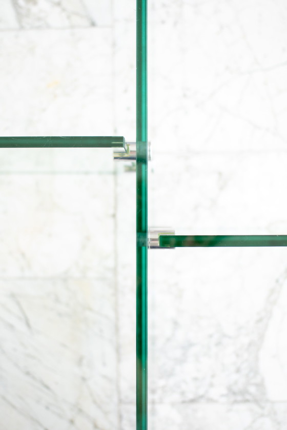 Image 1 of Design Couchtisch aus Glas