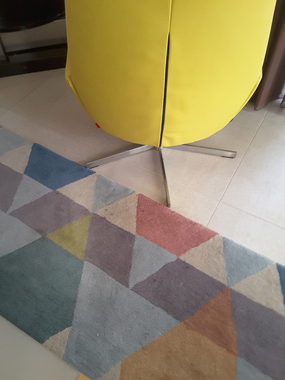 Image 1 of Prominenter Twist-Sessel