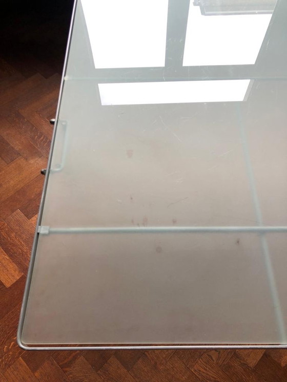 Image 1 of Niels Gammelgaard Moment Tisch