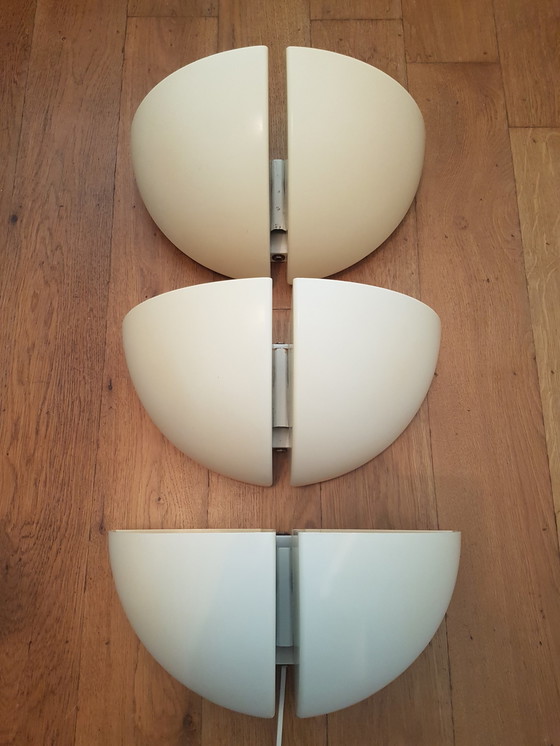 Image 1 of 2 Vintage Raak Wandleuchte Octavo