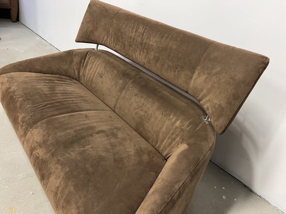 Image 1 of Leolux Solymi 2-Sitzer-Sofa, braunes Alcantara