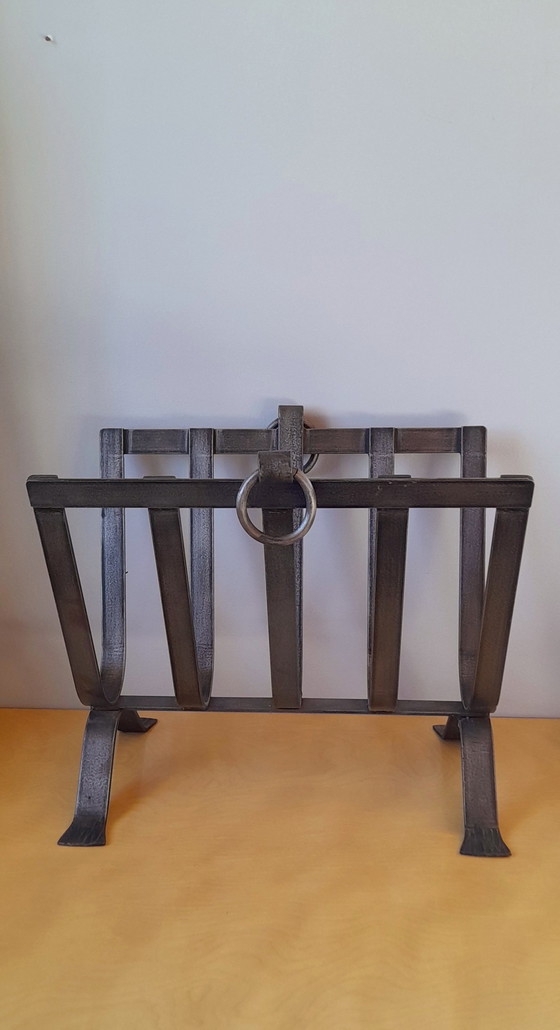 Image 1 of Brutalistischer Zeitschriftenhalter Aus Stahl Dlg J.Adnet ,1950.