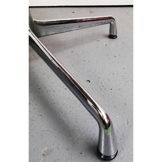 Image 1 of Vintage EA107 Sessel mit Armlehnen von Charles & Ray Eames für Vitra