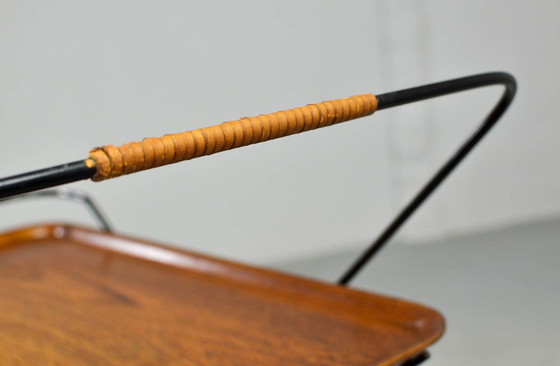 Image 1 of Minimalistischer und faltbarer Teewagen aus Teakholz und Stahl von Paul Nagel. Deutschland, 1950er Jahre.