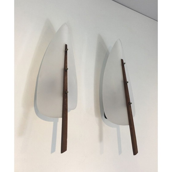 Image 1 of Paar alte weiße Plastik- und Holz-Wandlampen, 1970