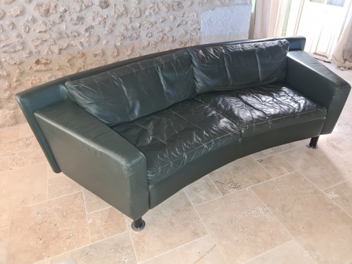 Young Sofa 2.5 Sitzer Dunkelgrün