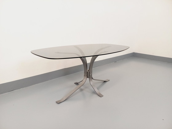 Image 1 of Couchtisch Oval Rechteckig Abgerundet Vintage Glas Und Verchromtes Metall Aus Den 70er Jahren