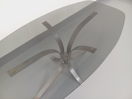 Image 1 of Couchtisch Oval Rechteckig Abgerundet Vintage Glas Und Verchromtes Metall Aus Den 70er Jahren