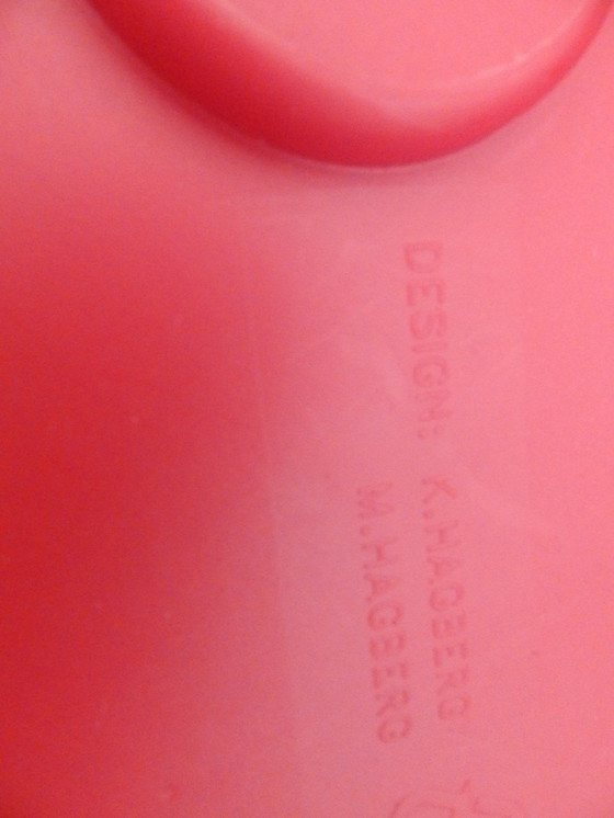 Image 1 of IKEA Design HAGBERG 4 Bänke Kinder Truhe Kunststoff Gelb und Rot